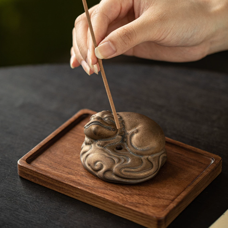 Universal Ceramic Incense Holder